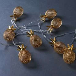 LED-Lichterkette Ananas 10 Lichter Mit USB-Batteriefach MIAMI In Gold -Heimdekoration Geschäft butlers led lichterkette ananas 10 lichter mit usb batteriefach miami in gold 4