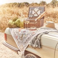 Picknickdecke L 175 X B 154cm BETWEEN FLOWERS In Creme 19 Picknickdecke L 175 X B 154cm BETWEEN FLOWERS In Creme -Heimdekoration Geschäft butlers picknickdecke l 175 x b 154cm between flowers in creme 7